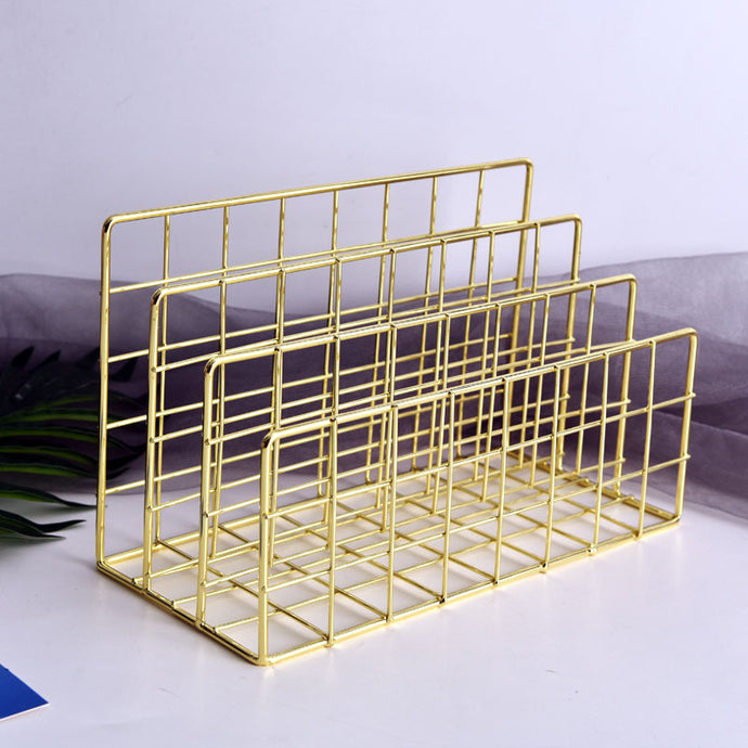 File and clutch metal organizer in gold